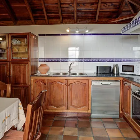 Celeste * Villa de Mazo
